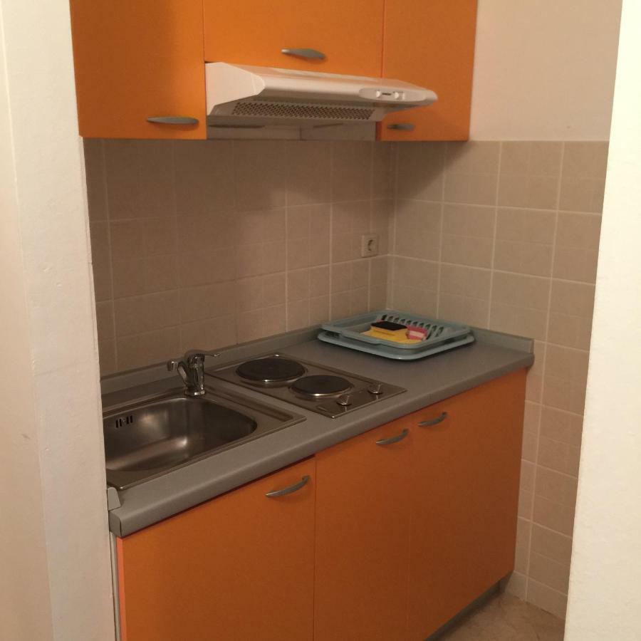 Apartments Gandalj ล็อควา โรโกซนิตซา ภายนอก รูปภาพ